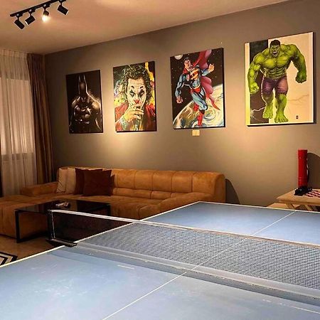 Super House Blloku - 3 Rooms Tirana Exterior foto